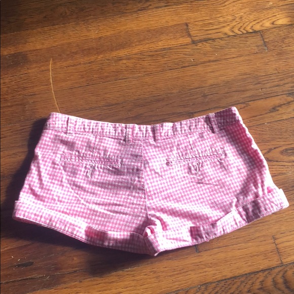 Pink and white checkered shorts - Picture 2 of 4
